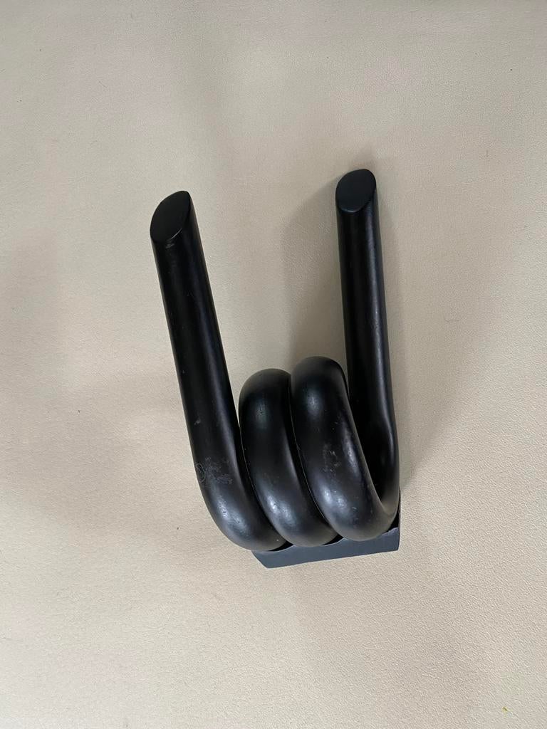 Design kapstokhaak Twist prikkeldraad, Huis en Inrichting, Woonaccessoires | Kapstokken, Gebruikt, Ophalen of Verzenden, Minder dan 100 cm