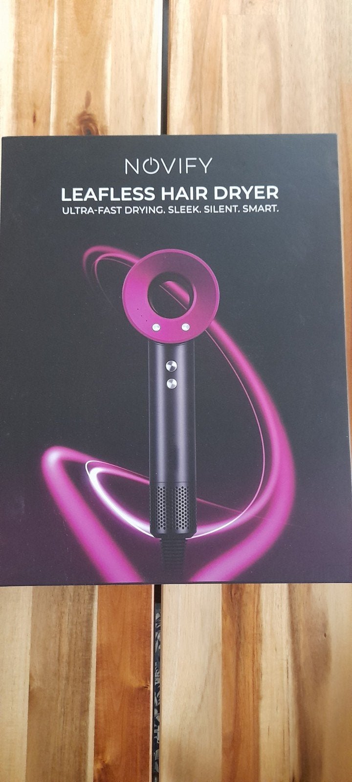 Nieuw in doos Novify leafless hairdryer fohn met accessoires, Ophalen of Verzenden, Nieuw, Haarverzorging