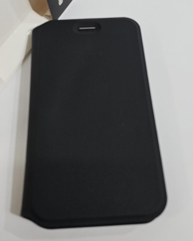 OtterBox Strada Via - iPhone 13 Pro - Zwart - Retourdeal, Niet ingevuld, Zwart, IPhone 13 Pro, Overige typen