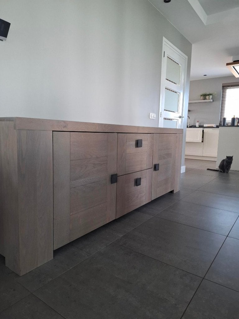 dressoir, Ophalen, Gebruikt, Met deur(en), Eikenhout