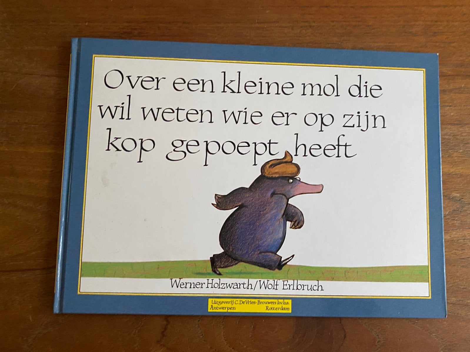 Over een kleine mol die wil weten……- groot prentenboek zgn, Boeken, Ophalen of Verzenden, Zo goed als nieuw, Prentenboek