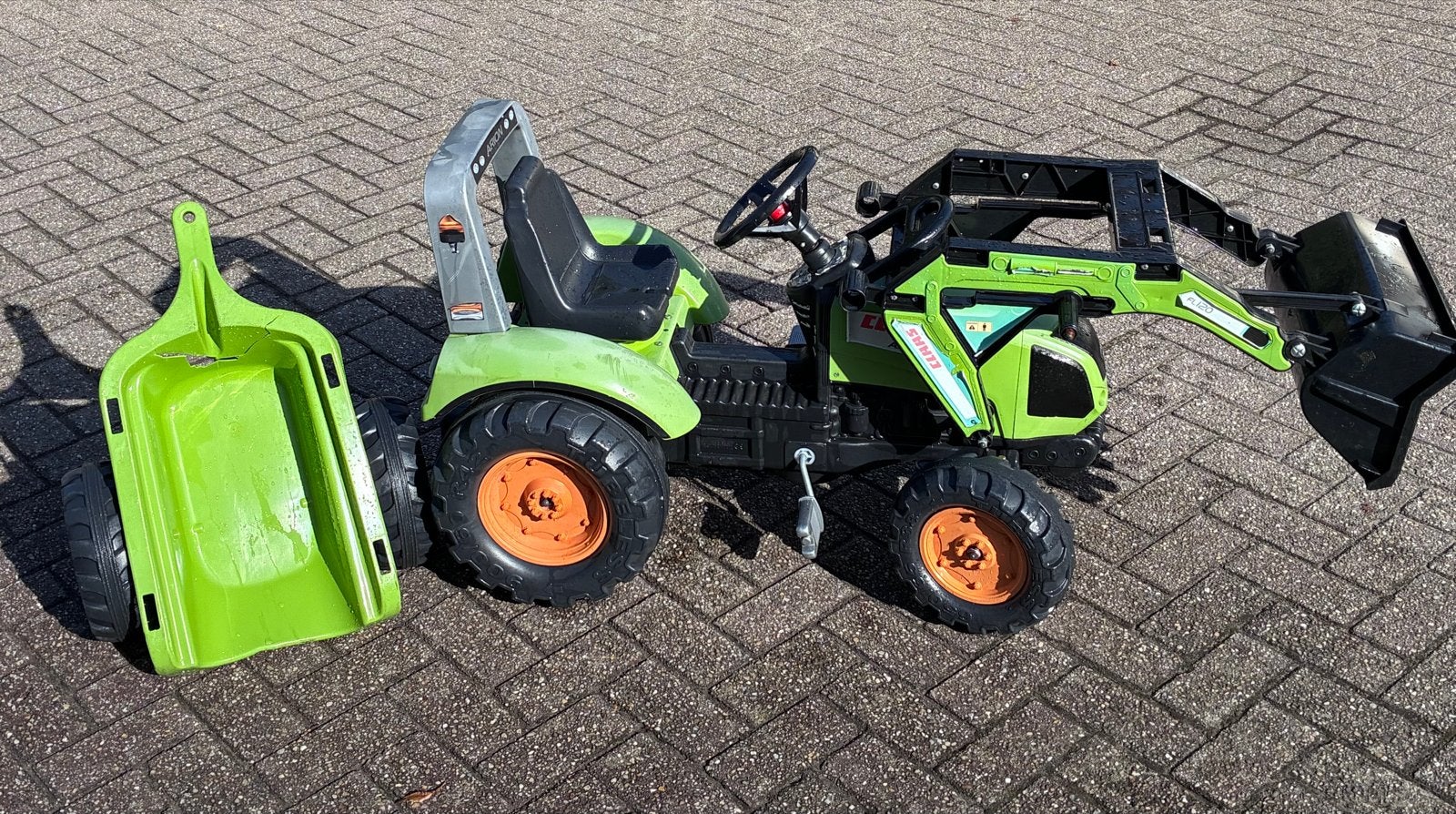 Falk Claas Arion 640 traptractor met voorlader en aanhanger, Ophalen, Gebruikt