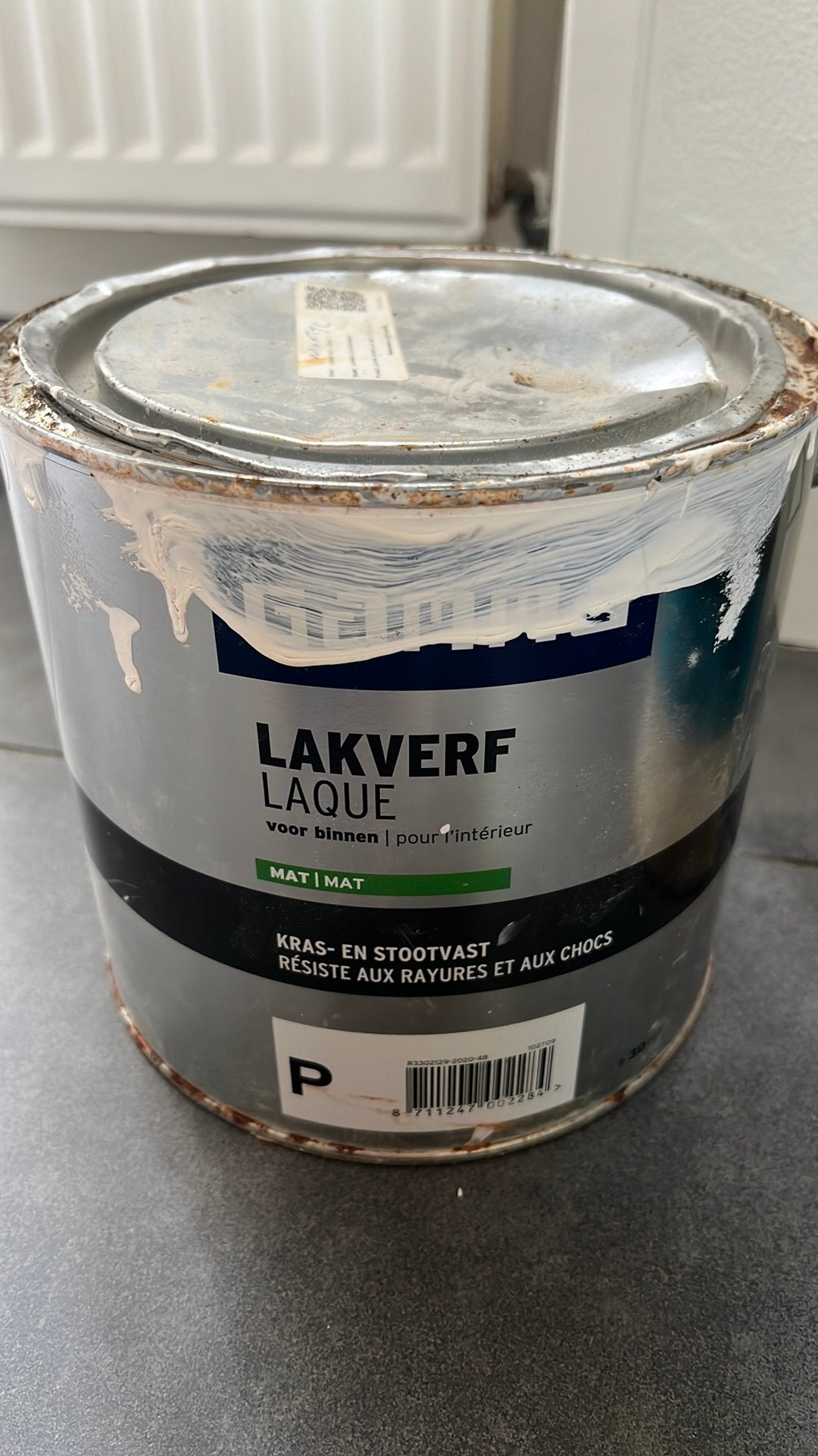 Gamma lakverf Swan ongeveer 2L, Doe-het-zelf en Verbouw, Gereedschap | Boormachines, Ophalen of Verzenden, Zo goed als nieuw