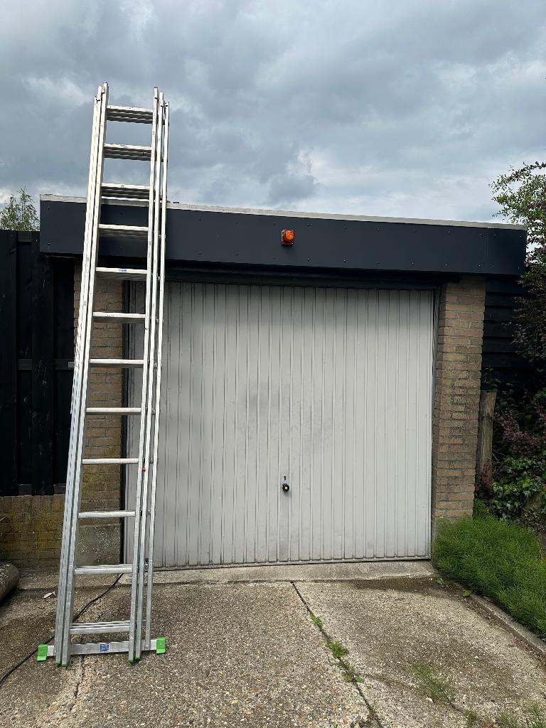Ladder, Doe-het-zelf en Verbouw, Ladders en Trappen, Ophalen, Gebruikt, Ladder, Opvouwbaar of Inschuifbaar