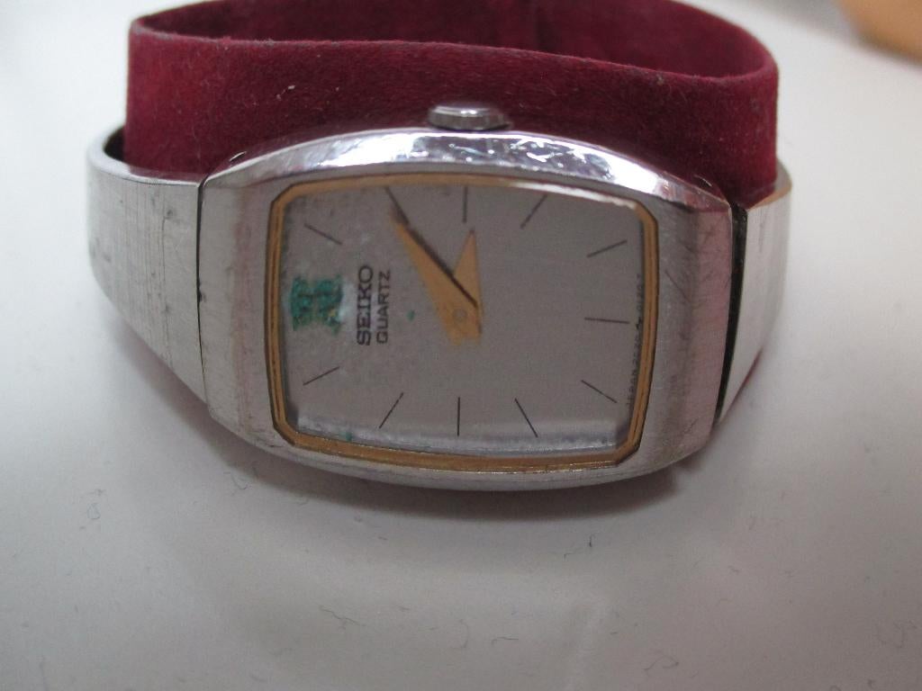 LUXE SEIKO DAMES VINTAGE ORIGINEEL MET VEILIGHEIDSKETTING, Sieraden, Tassen en Uiterlijk, Horloges | Dames, Gebruikt, Staal, Polshorloge