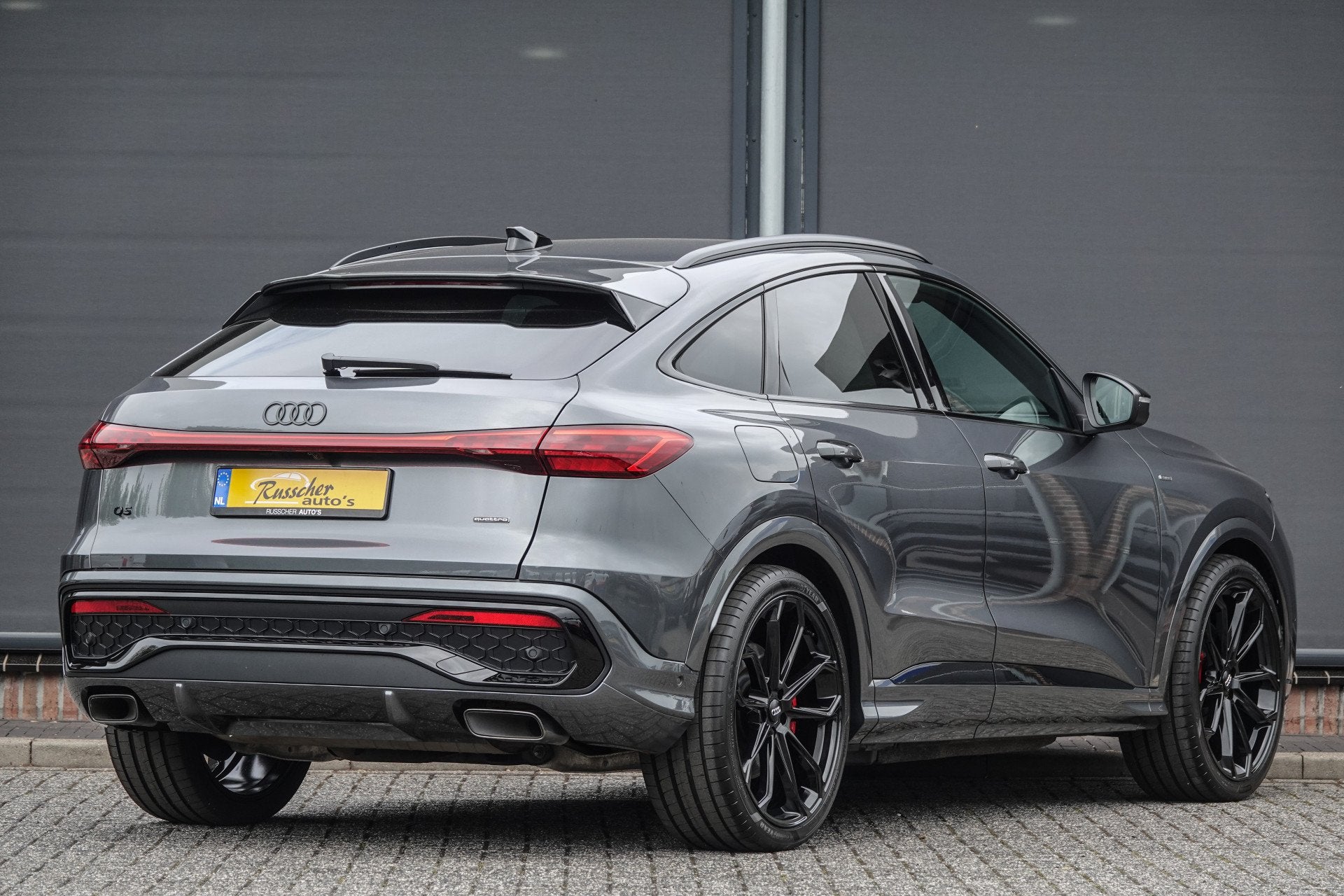 Audi Q5 Sportback e-hybrid | Quattro | S-Line | MMI Bijrijde, Gebruikt, Zwart, 4 cilinders, Bedrijf