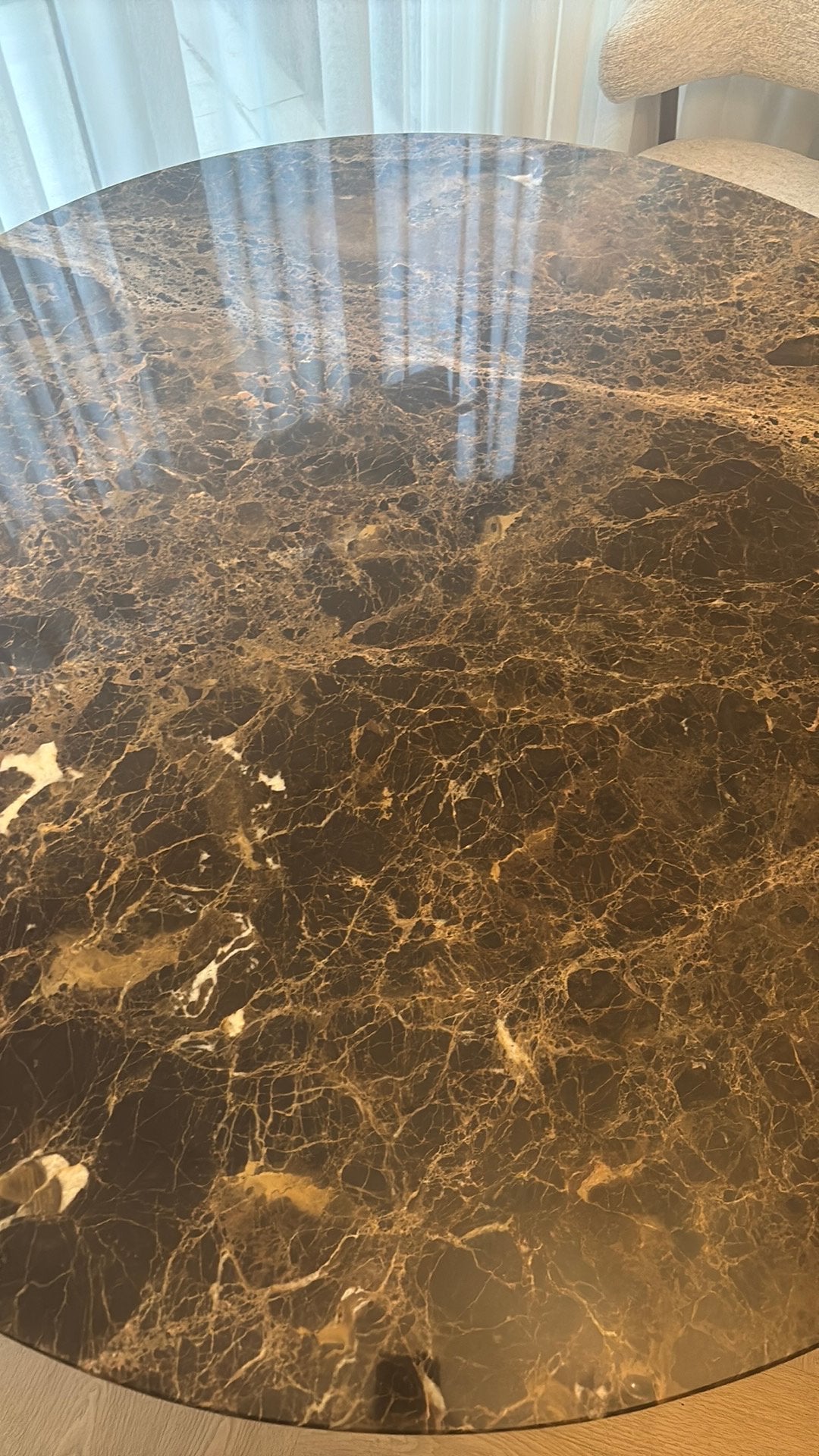 Foto 10 van Luxe set eettafel & salontafel – Emperador marmer