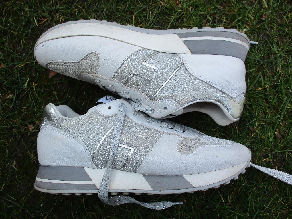 Hogan, size 39,5, Kleding | Dames, Verzenden, Wit, Sneakers of Gympen, Hogan