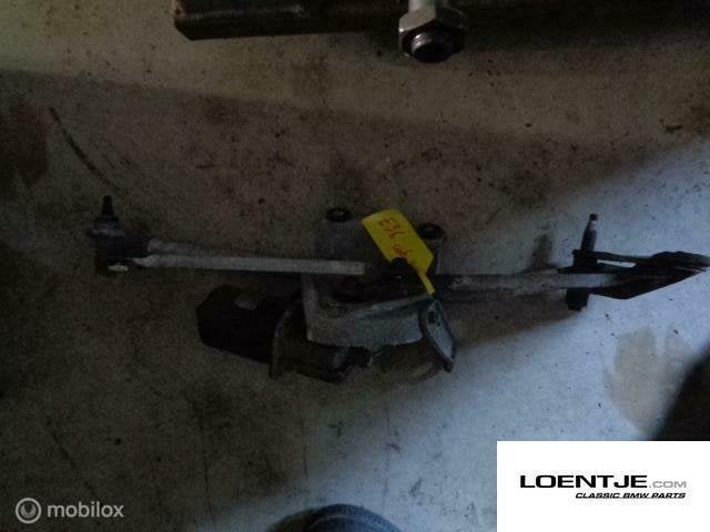 Ruitenwissermotor BMW e36 325 320 328 318 etc, Gebruikt, Ophalen of Verzenden, BMW, BMW