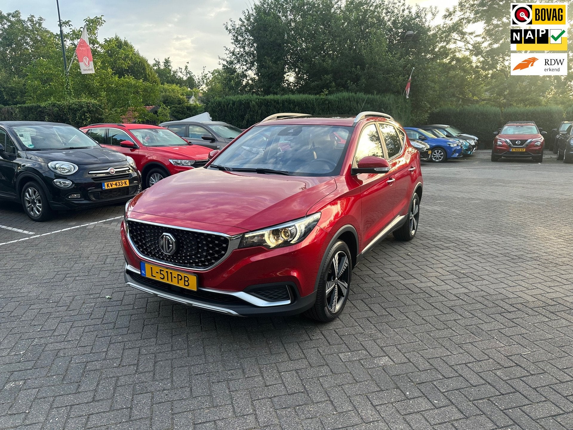 MG MG ZS EV Luxury 45 kWh , leer , navigatie , camera , pano, Auto's, MG, Dealer onderhouden, Gebruikt, Adaptive Cruise Control