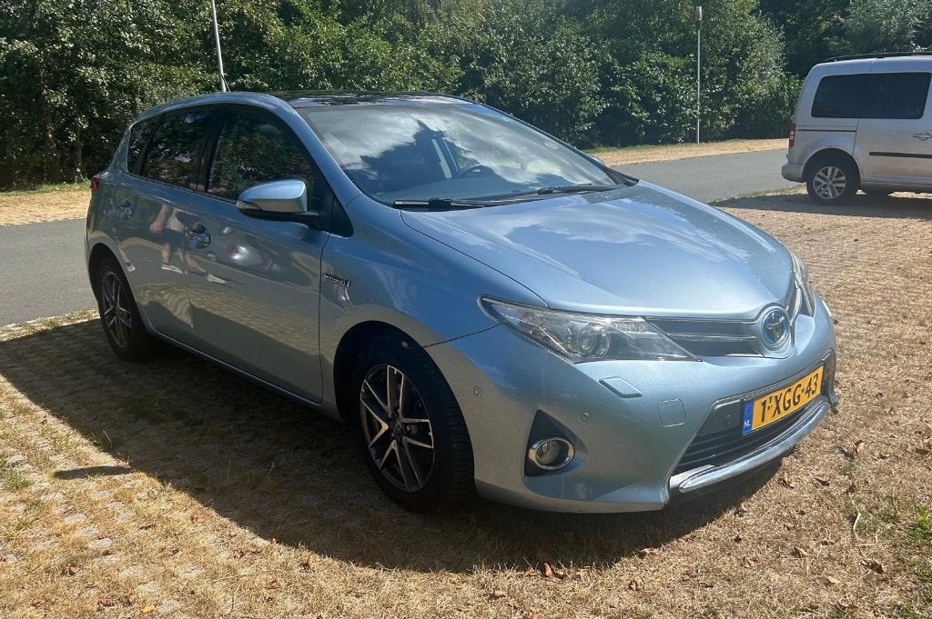Toyota Auris 1.8 Hybrid 73KW 5D 2014 Blauw, Zwart, Blauw, 1285 kg, Volledig hybride