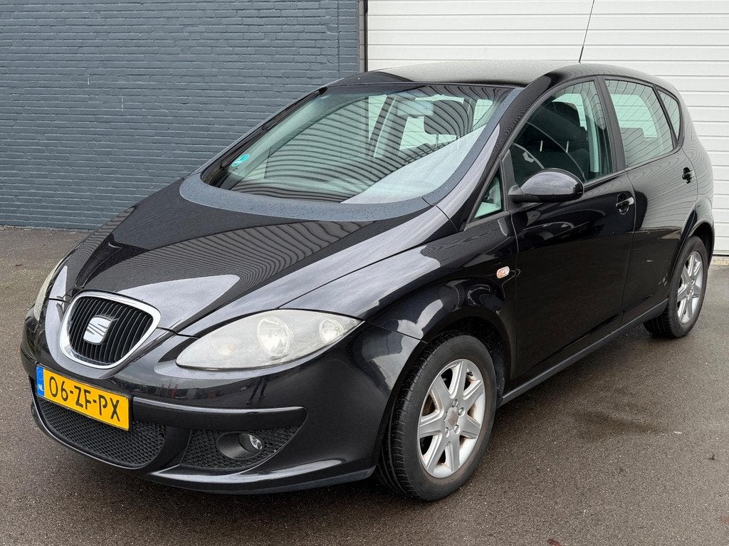 Seat Altea 1.6 Stylance CLIMA/CRUISE/VOLLEDIGONDERHOUD, Auto's, Seat, Stof, Gebruikt, 4 cilinders, Zwart