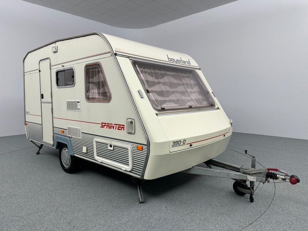 Beyerland Sprinter 390 Fietsendrager Ook Inkoop, Caravans en Kamperen, Caravans, Vast bed, Bedrijf, Treinzit, Koelkast