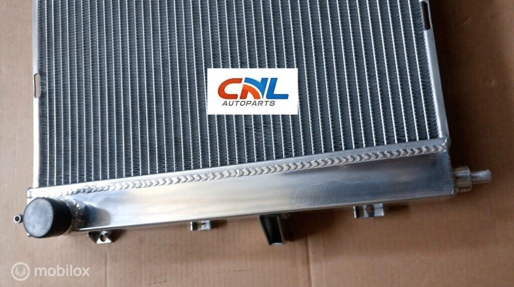 Radiateur LAND ROVER DISCOVERY 2 V8 4.0 4.6L 1998-2004, Nieuw, Ophalen of Verzenden