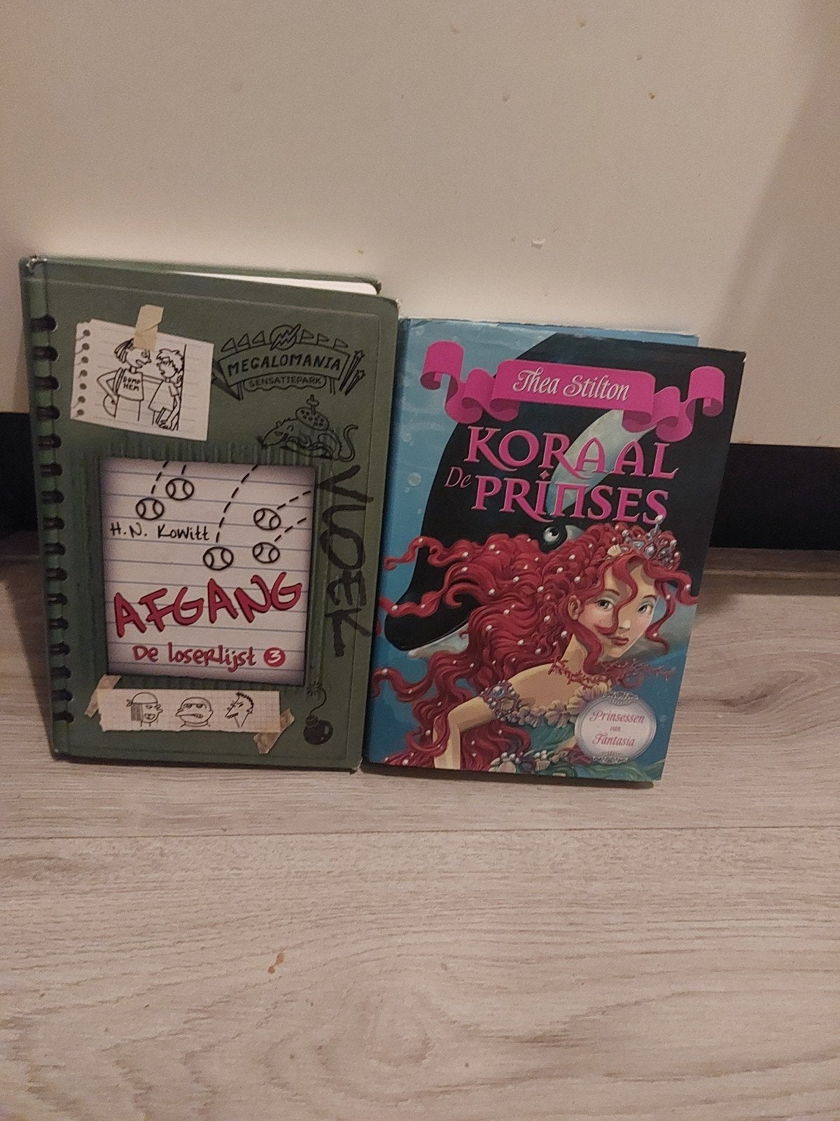 Boeken: Thea Stilton Koraalprinses & Afgang De Loserlijst, Boeken, Ophalen