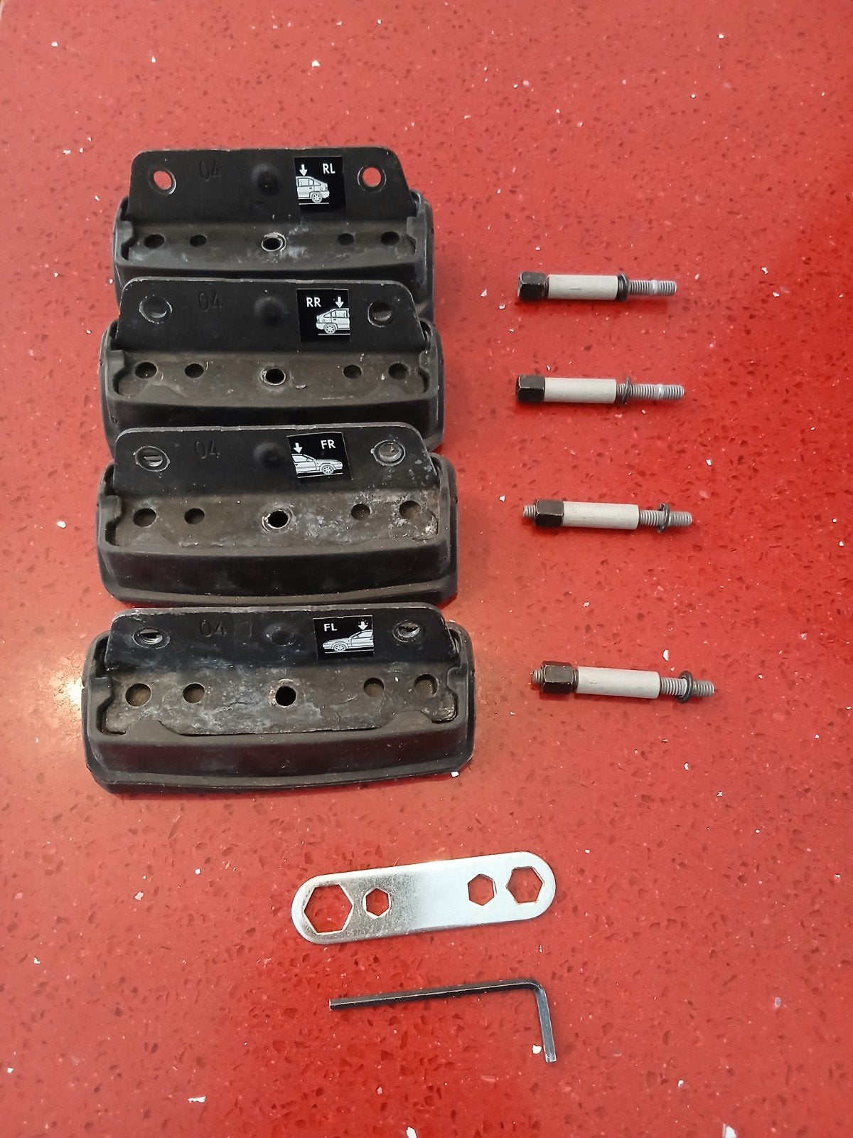 Thule XT Kit 3069 voor dakdragers - Ford/Mazda, Ophalen of Verzenden