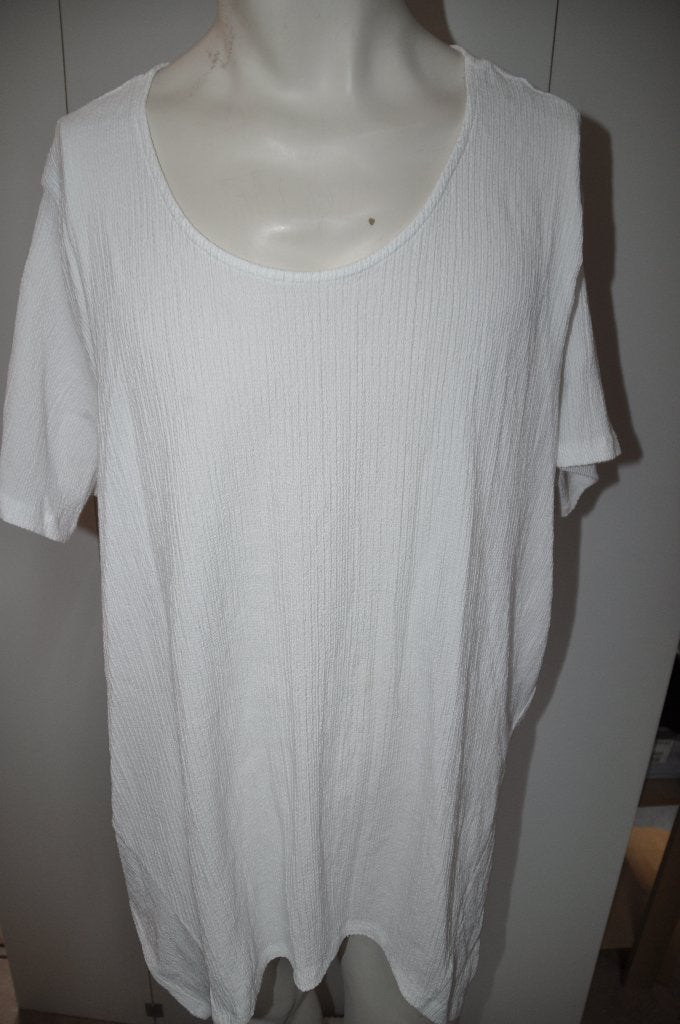 AD49 Mooi Wit Shirt maat 4 XL ( 52 / 54 ), Kleding | Dames, Wit, Zo goed als nieuw, C&A, Shirt of Top