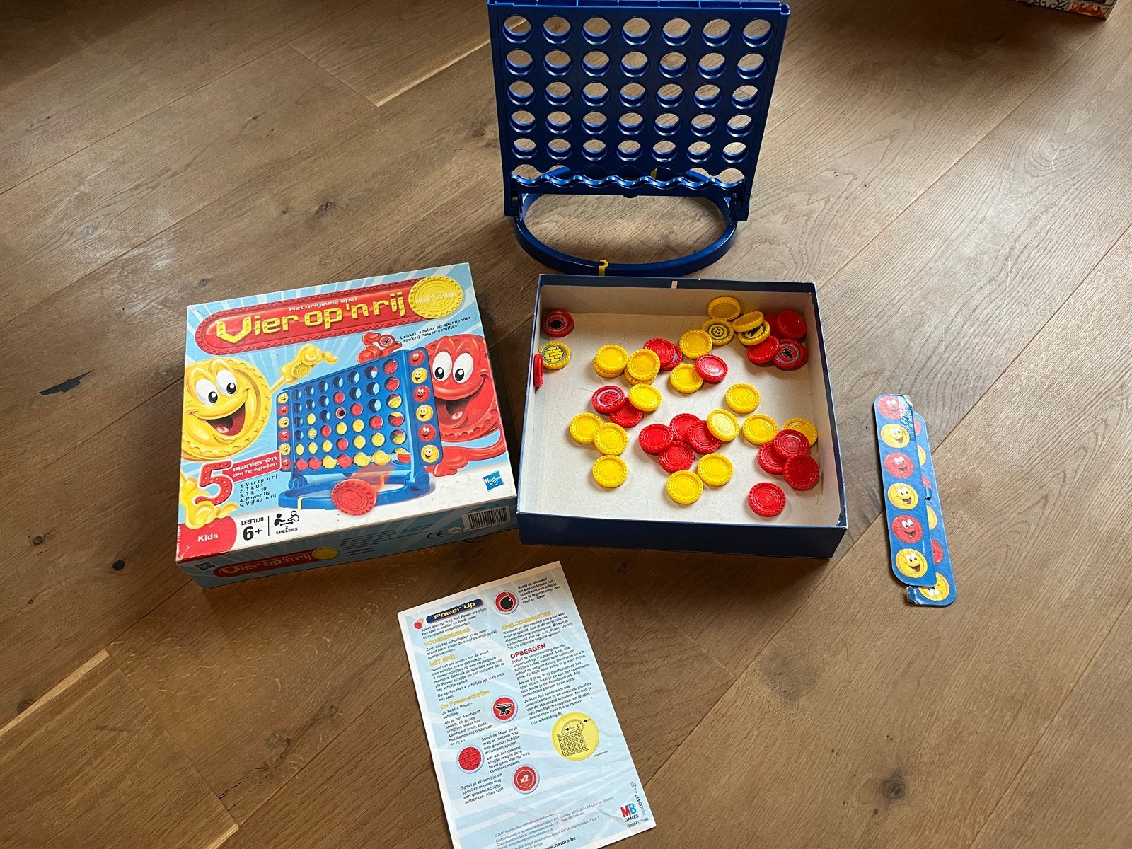 Vier op 'n rij - Compleet gezelschapsspel, Een of twee spelers, Ophalen of Verzenden, Gebruikt