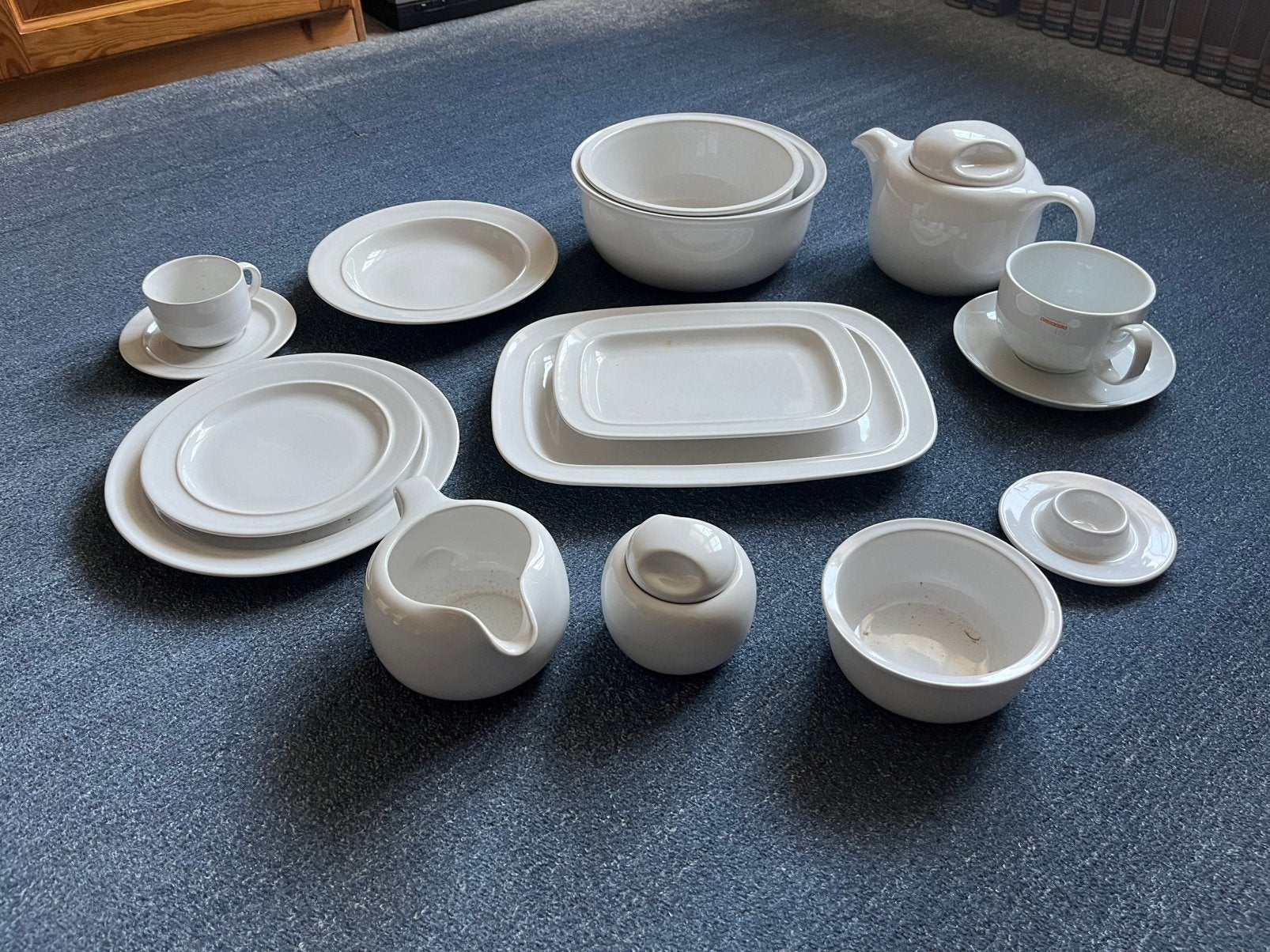 NIEUW 12 delig wit aardewerk servies, Ophalen, Nieuw, Bord(en), Overige stijlen