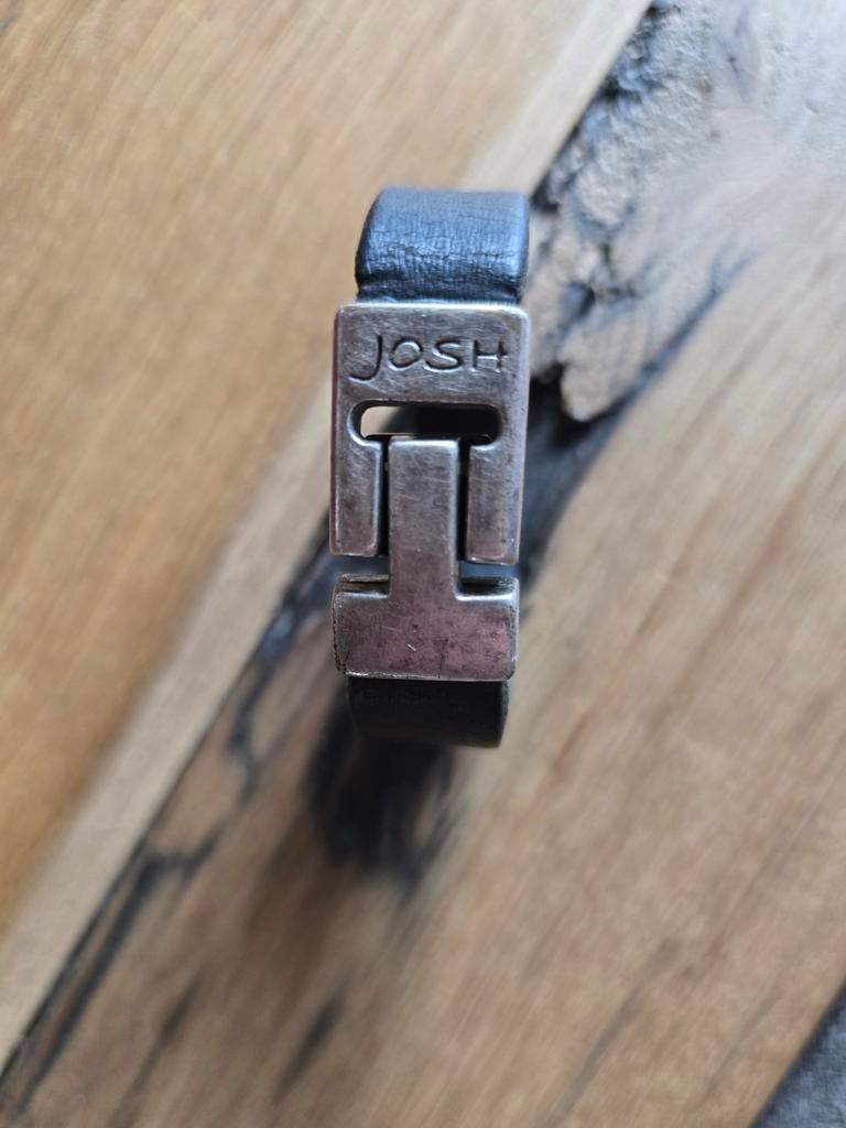 Mooiestoere zwart leren armband van Josh polsomtrek max. 17, Ophalen of Verzenden, Zo goed als nieuw