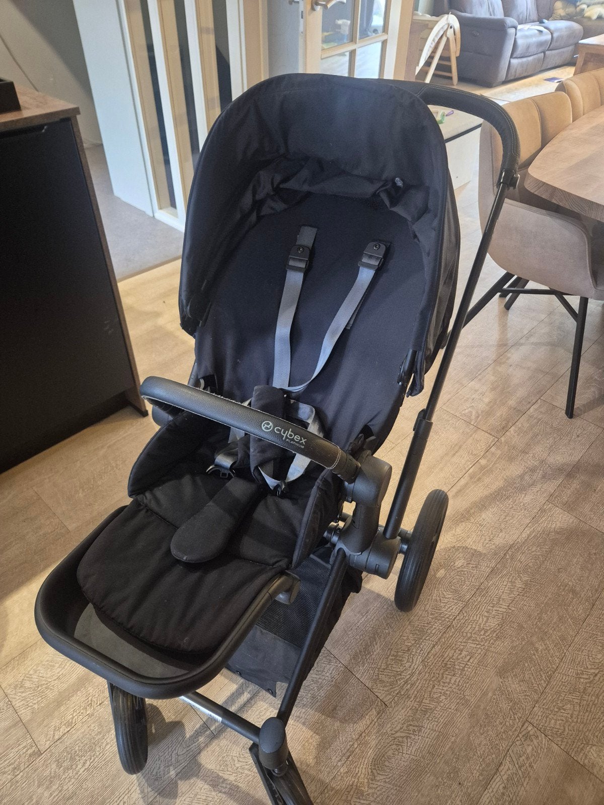 Cybex Priam kinderwagen - Gebruikt met lichte slijtage, Kinderen en Baby's, Kinderwagens en Combinaties, Ophalen