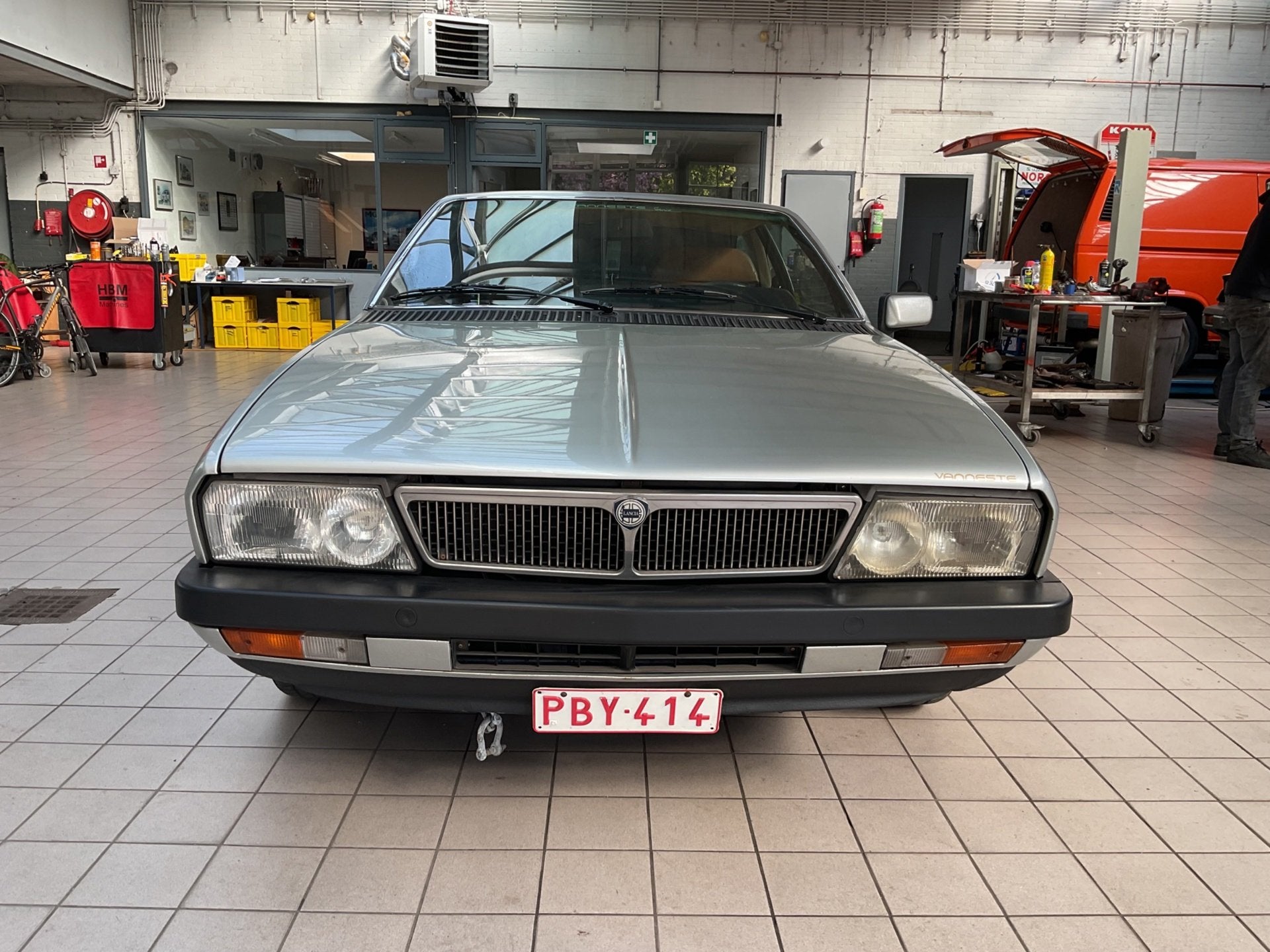 Lancia Gamma Coupé 2500 Injectie, handbak, leer, origineel!, Auto's, Voorwielaandrijving, Dealer onderhouden, Gebruikt, Overige modellen