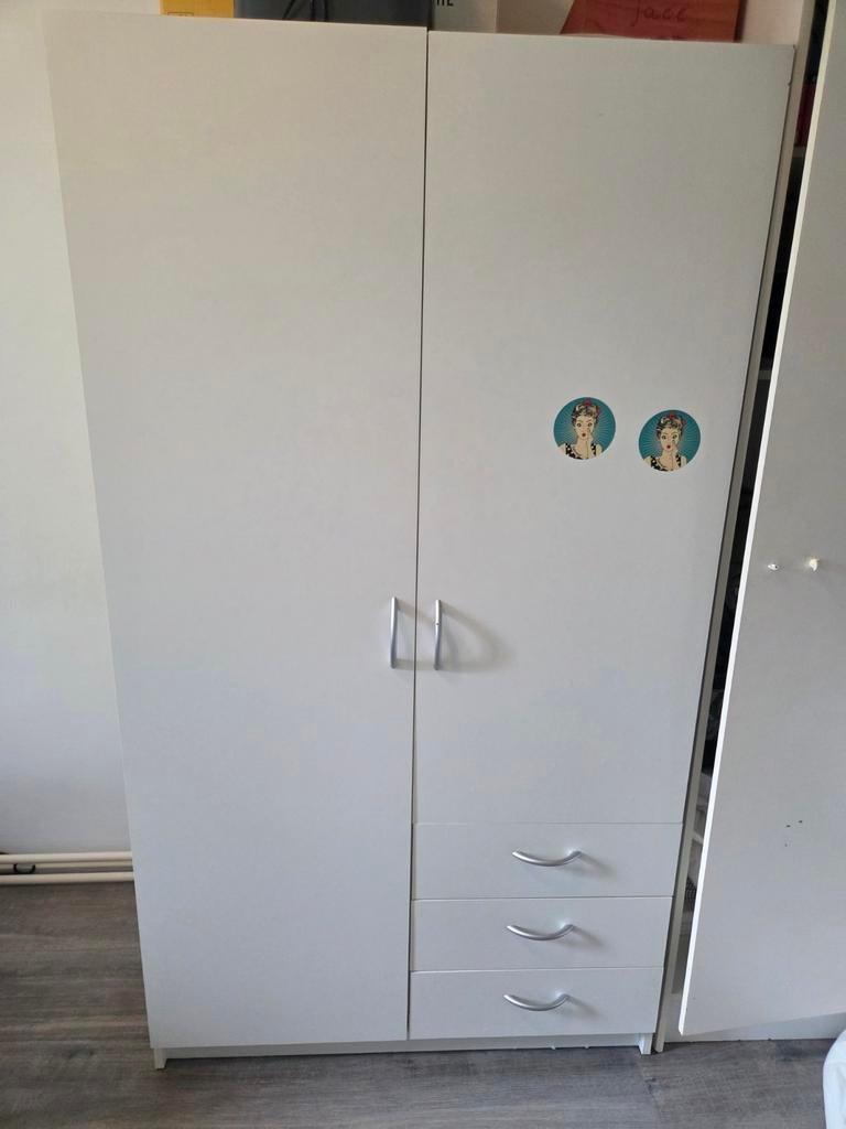 Kleding kast, Huis en Inrichting, Kasten | Kledingkasten, Ophalen, Gebruikt, 50 tot 100 cm, 150 tot 200 cm