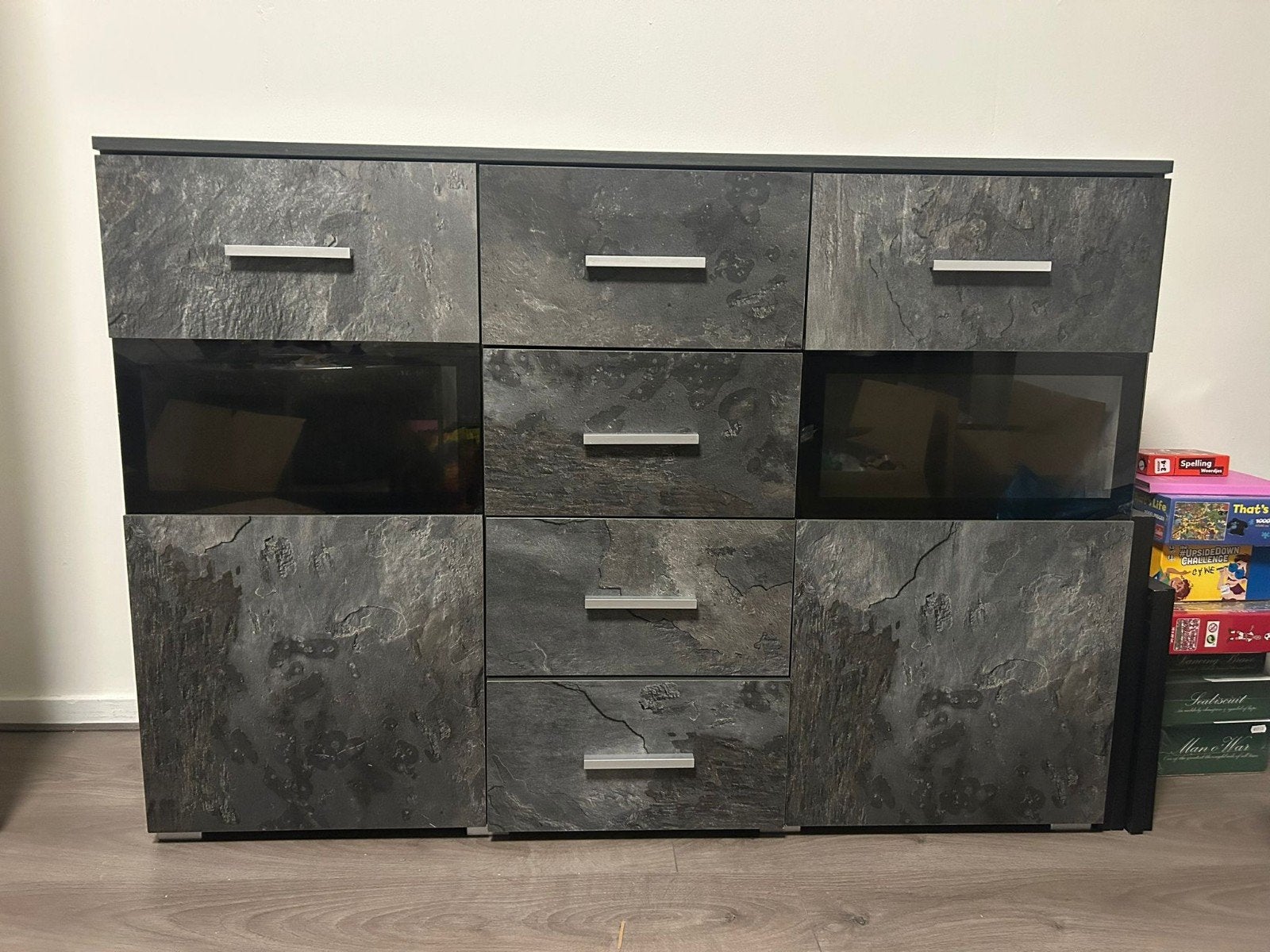 Modern dressoir met lades en deuren - Zo goed als nieuw, Ophalen, Overige materialen, Modern, Industrieel, 150 tot 200 cm