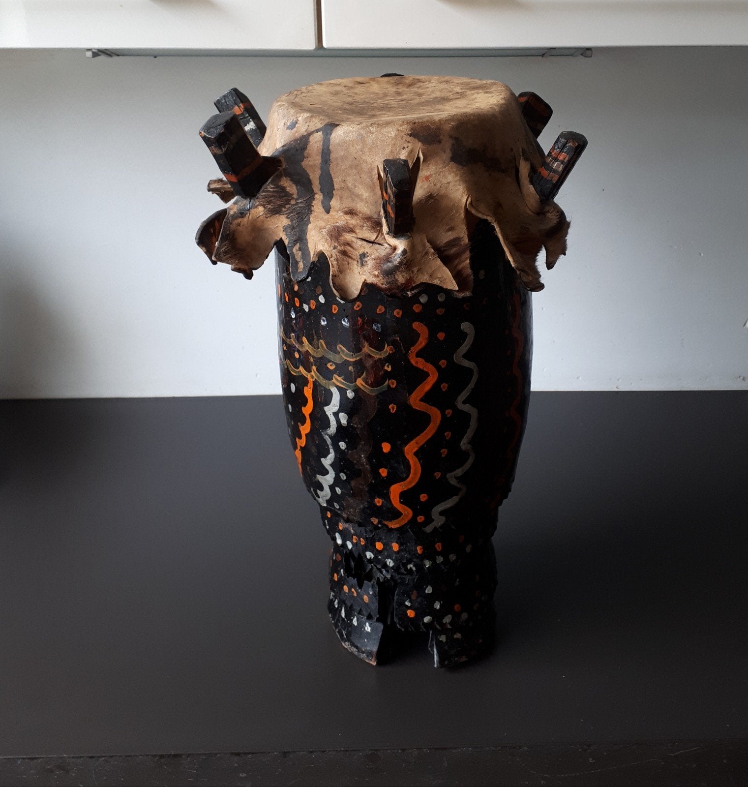 Trommel decoratie item afrikaans met huid en stokken, Ophalen
