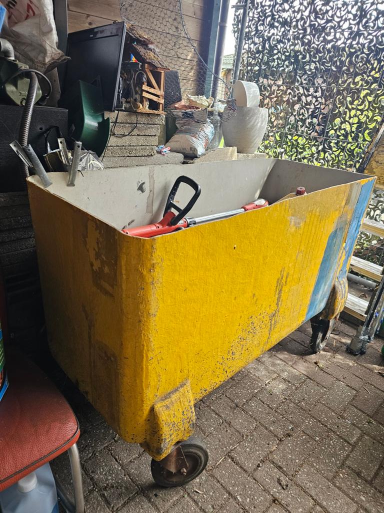 Afvalwagen bak kar polyester L144xB58xH95, Ophalen, Gebruikt