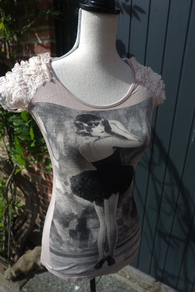 bijzondere beige ballerina top met kanten mouwtjes, Beige, Ophalen of Verzenden, Zo goed als nieuw, Korte mouw