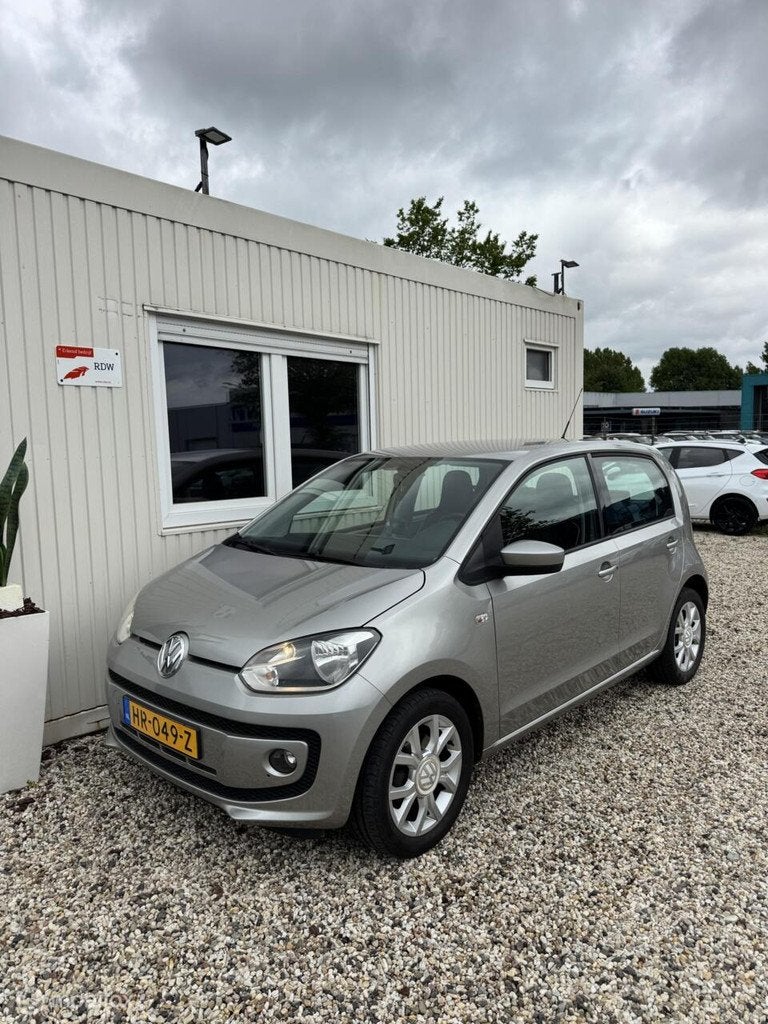Volkswagen Up! 1.0 high up! BlueMotion ZEER LAGE KM-STAND !, Auto's, Volkswagen, Voorwielaandrijving, Euro 5, Gebruikt, Up!