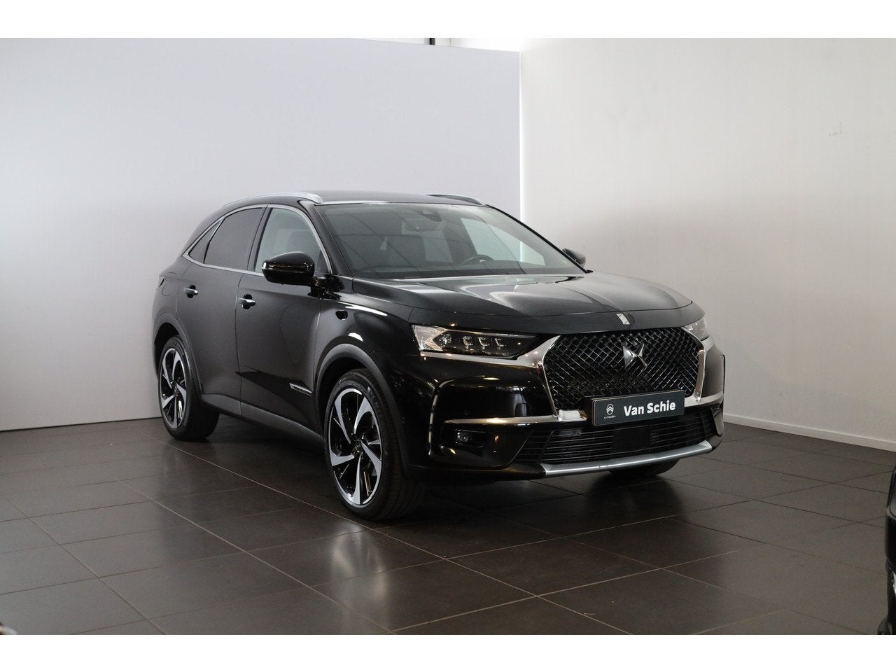 DS DS 7 Crossback PT 225 So Chic Automaat-8 Nappa | Panorama, Auto's, Automaat, Gebruikt, Euro 6, 4 cilinders