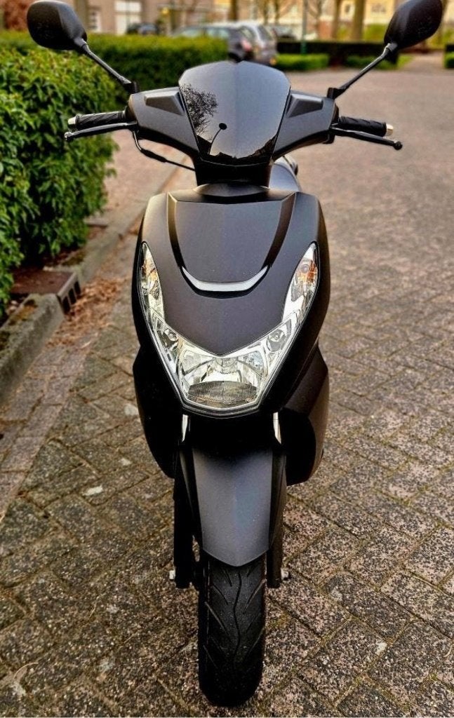 Peugeot Kisbee, Fietsen en Brommers, Scooters | Peugeot, Ophalen, Gebruikt, Overige modellen, Maximaal 45 km/u