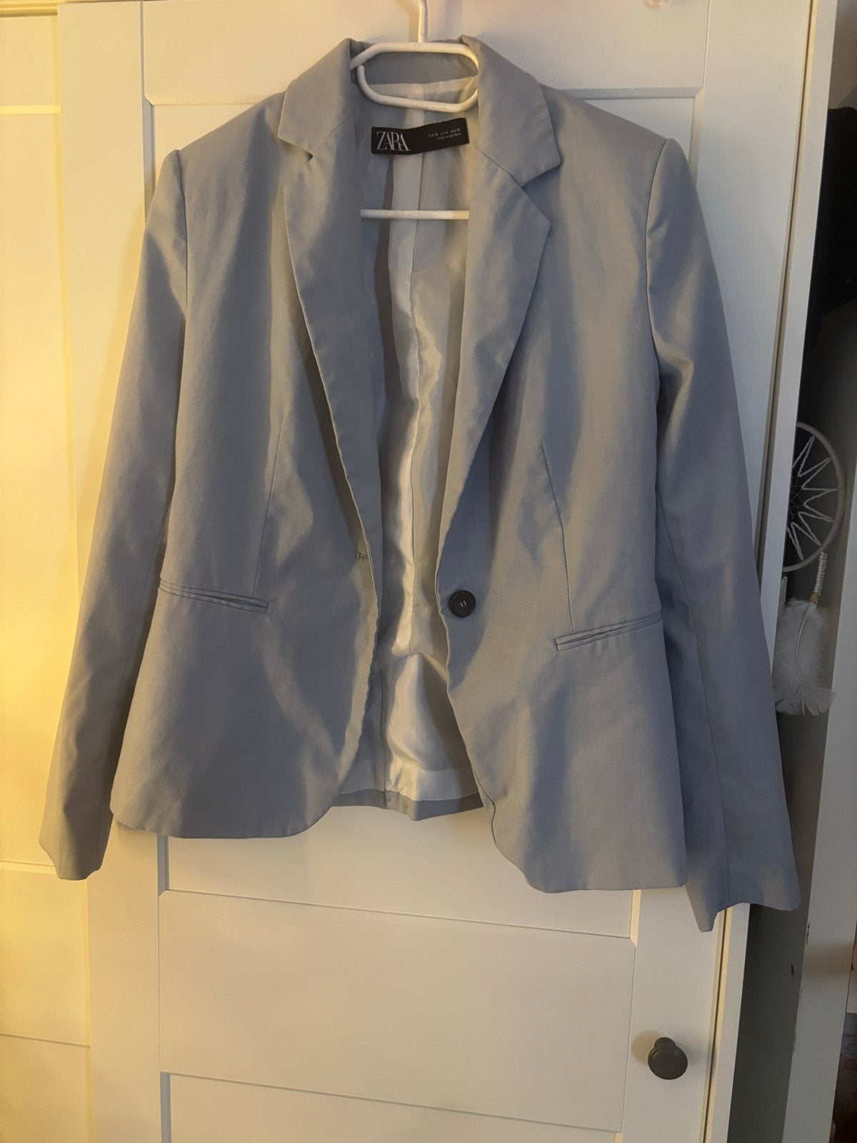 Lichtblauwe Zara blazer met klassieke reverskraag, Kleding | Dames, Verzenden, Gedragen, Blauw, Jasje