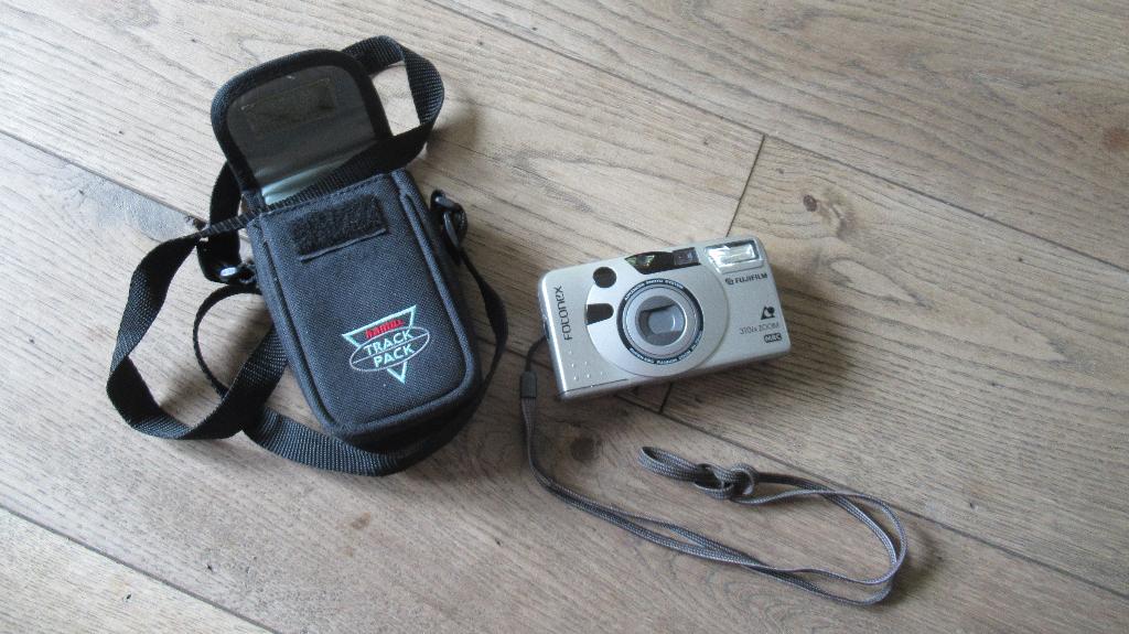 Fotonex 310ix Zoom, Ophalen of Verzenden, Gebruikt, Compact, Fuji
