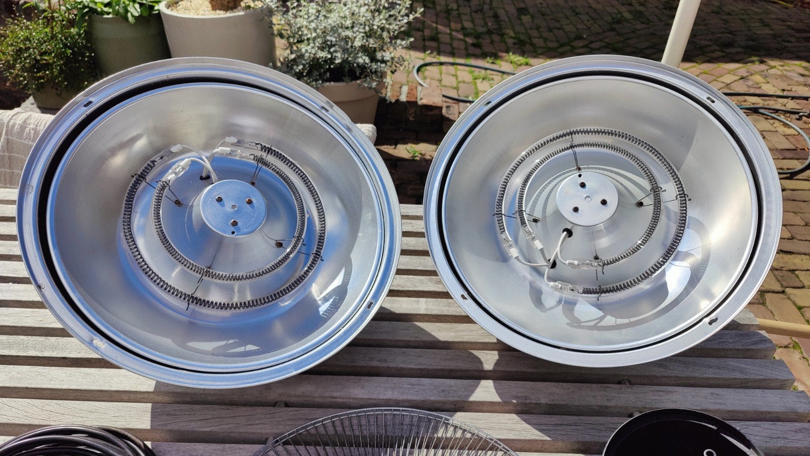 Twee Eurom Terrasverwarmers 1500W, Ophalen, Gebruikt, Kunststof