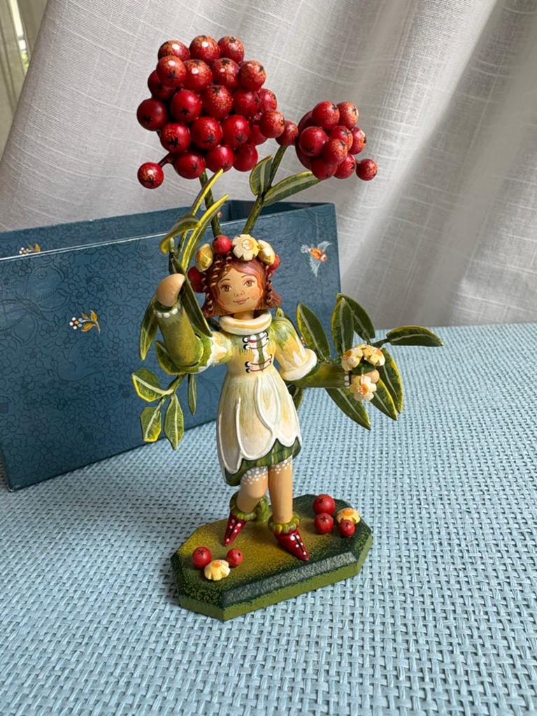 Kathe wohlfahrt Kindertraum jaarfiguur bessenmeisje, Ophalen of Verzenden, Nieuw