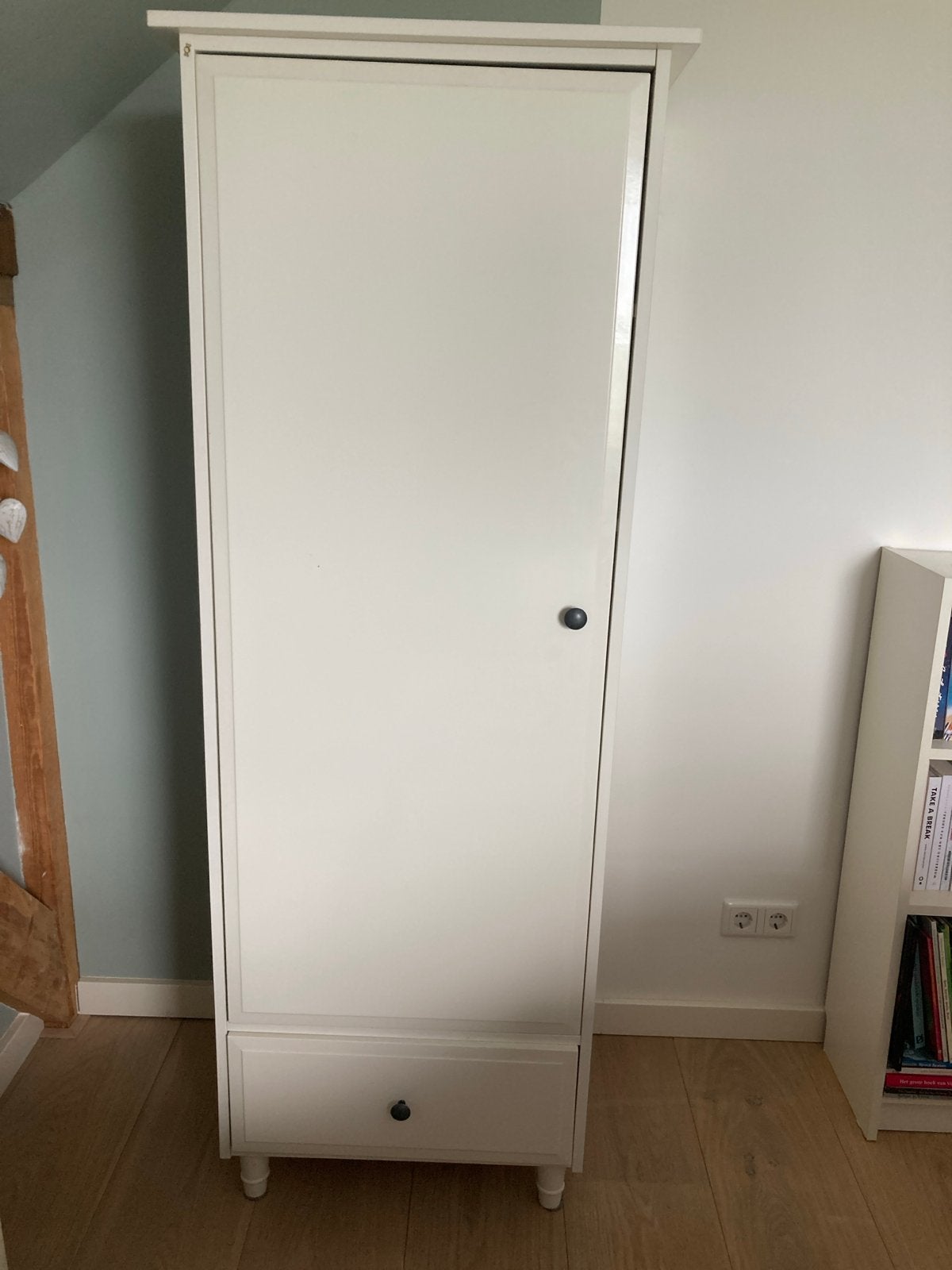 IKEA Hemnes kledingkast met hang, leg en lade, Huis en Inrichting, Ophalen, Gebruikt, 50 tot 100 cm, Met lade(s)