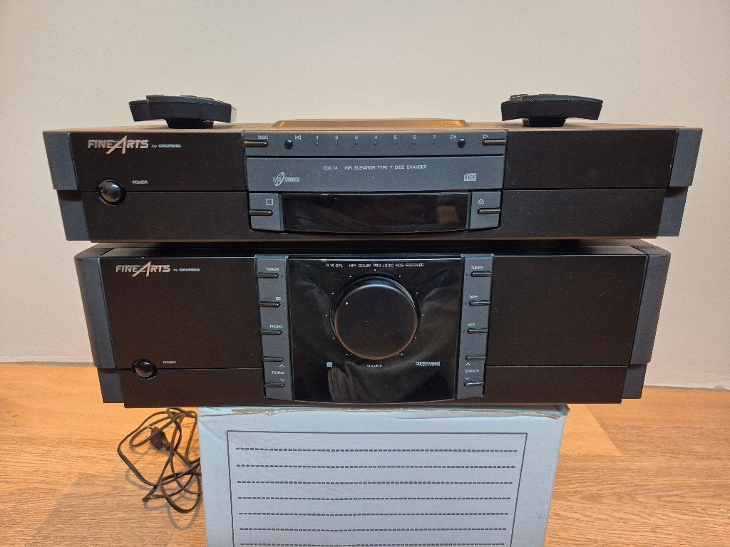 Grundig Fine Arts R1 stereo receiver + cdc 14, 120 watt of meer, Ophalen, Overige merken, Gebruikt