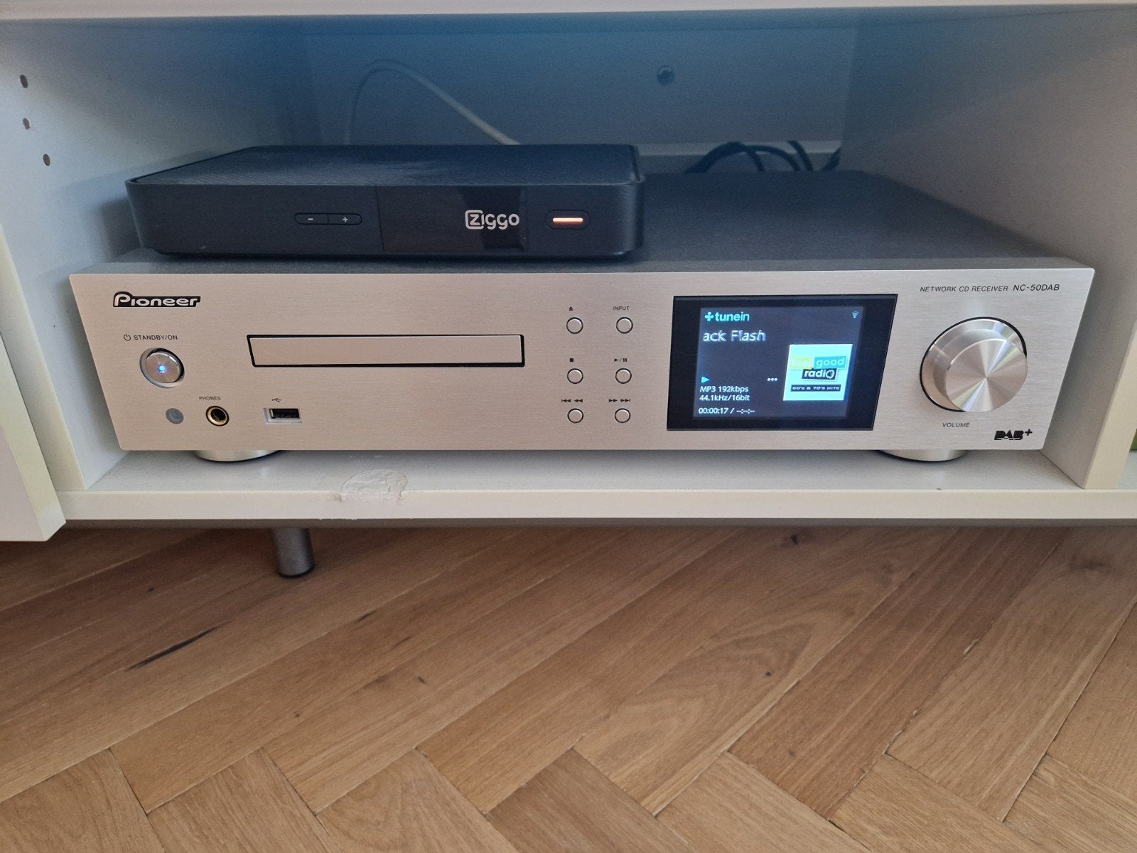 Pioneer NC-50DAB Netwerk CD-Receiver - Zilver, Ophalen of Verzenden, Zo goed als nieuw, Pioneer, Minder dan 60 watt