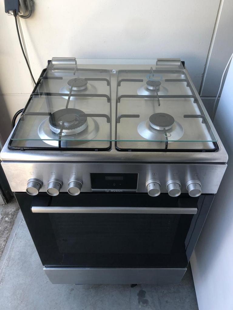 Bosch rvs gasfornuis wokbrander grill zo goed als nieuw, 60 cm of meer, Grill, Zo goed als nieuw, Energieklasse A of zuiniger