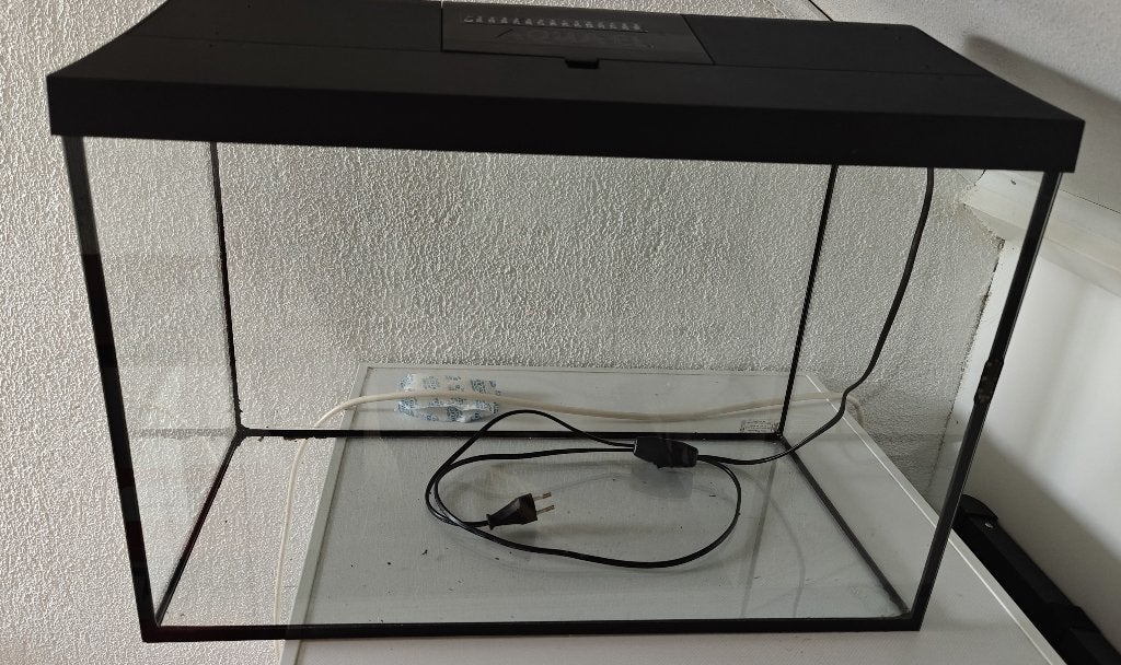 Aquarium 60cm, Ophalen, Gebruikt, Leeg aquarium, Aquael