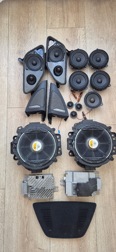 OEM Harman kardon set G05 G06 , upgrade from hifi, Ophalen of Verzenden, Zo goed als nieuw