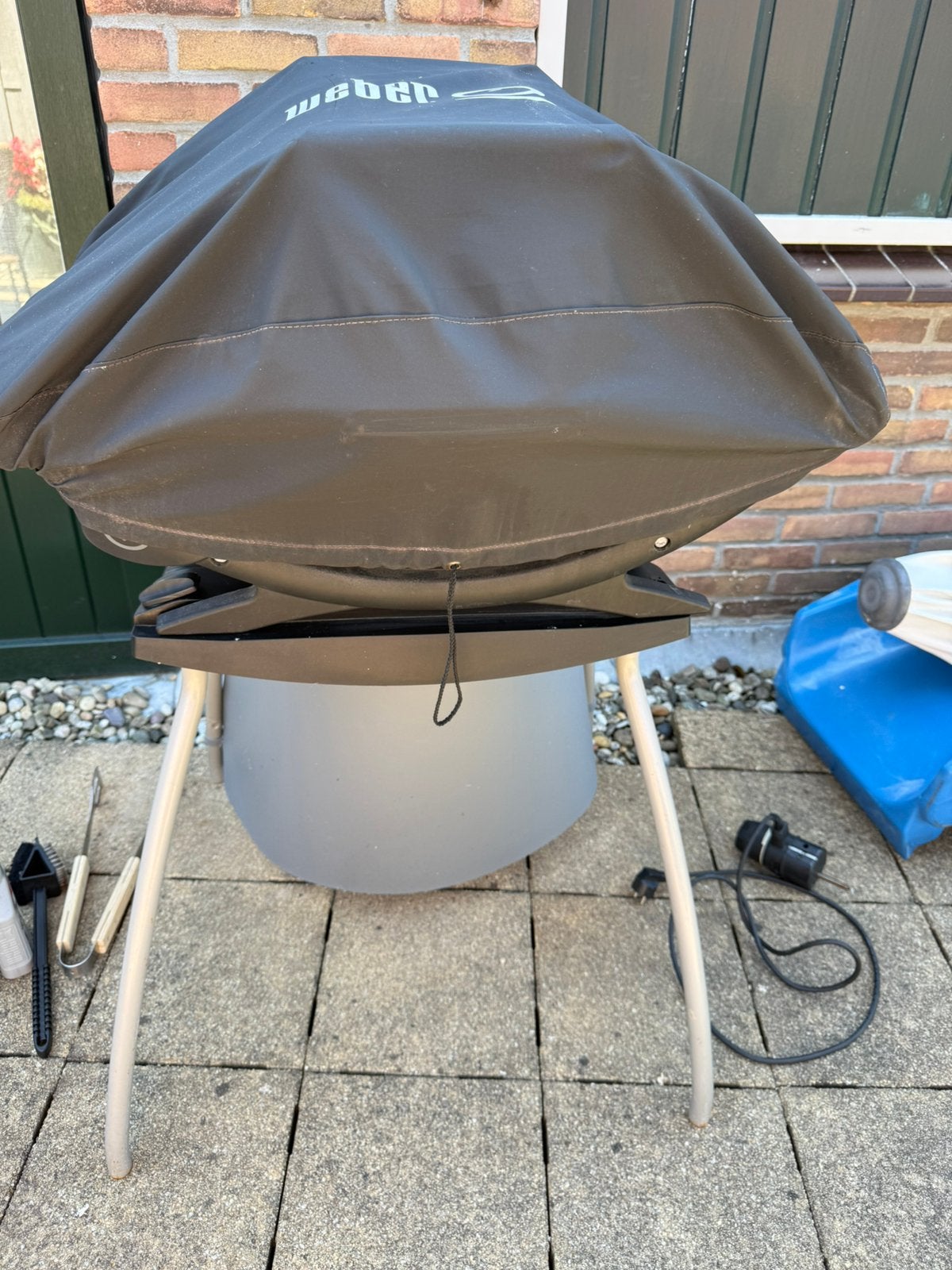 Electrische bbq weber q 240, Ophalen, Gebruikt