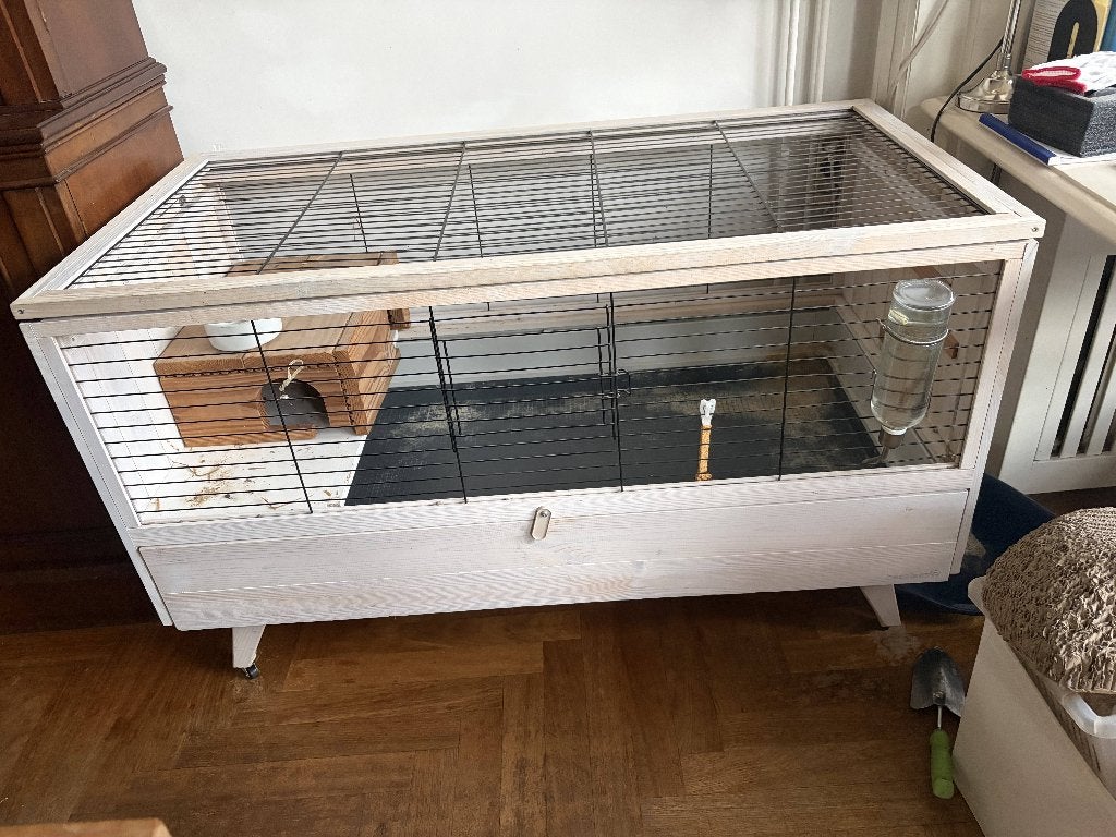 Groot konijnenhok met allerlei toebehoren, eten en korrels, Ophalen, 60 tot 90 cm, Konijn, Hok