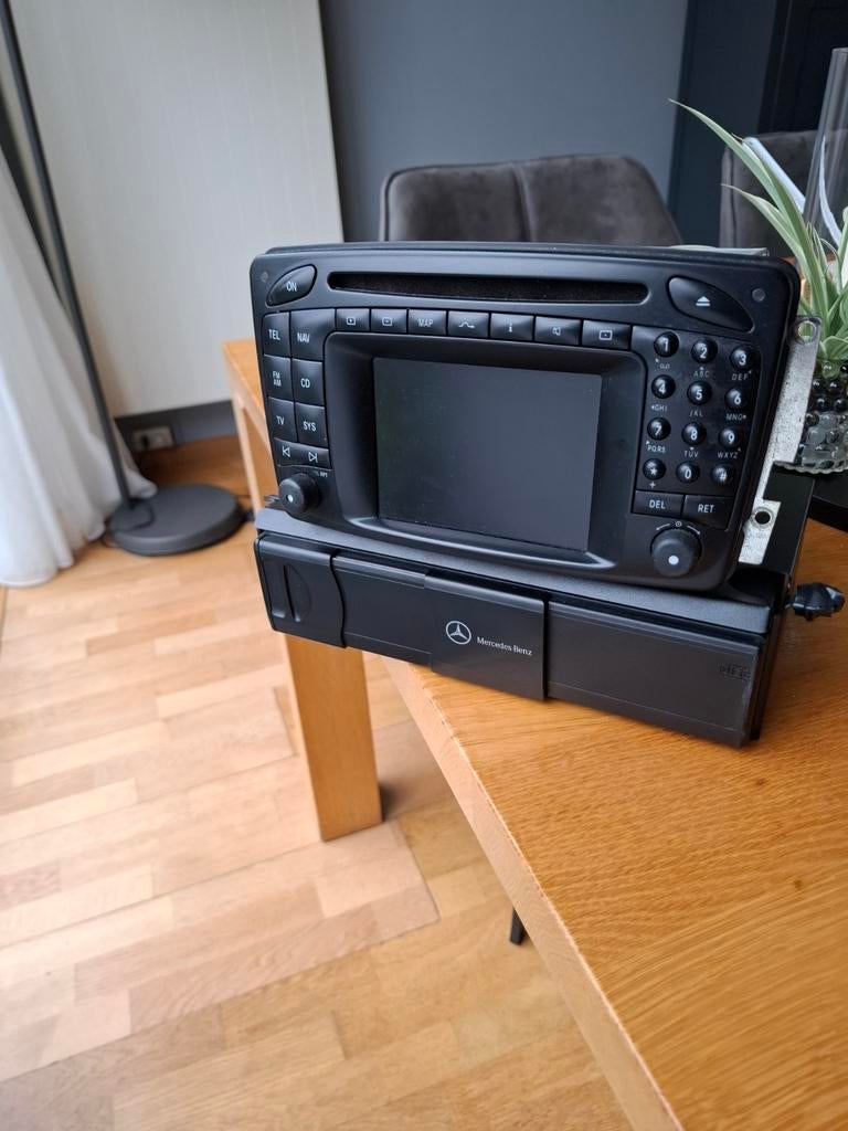 Mercedes Comand 2.0 + CD-wisselaar W203 C-Klasse, Ophalen of Verzenden