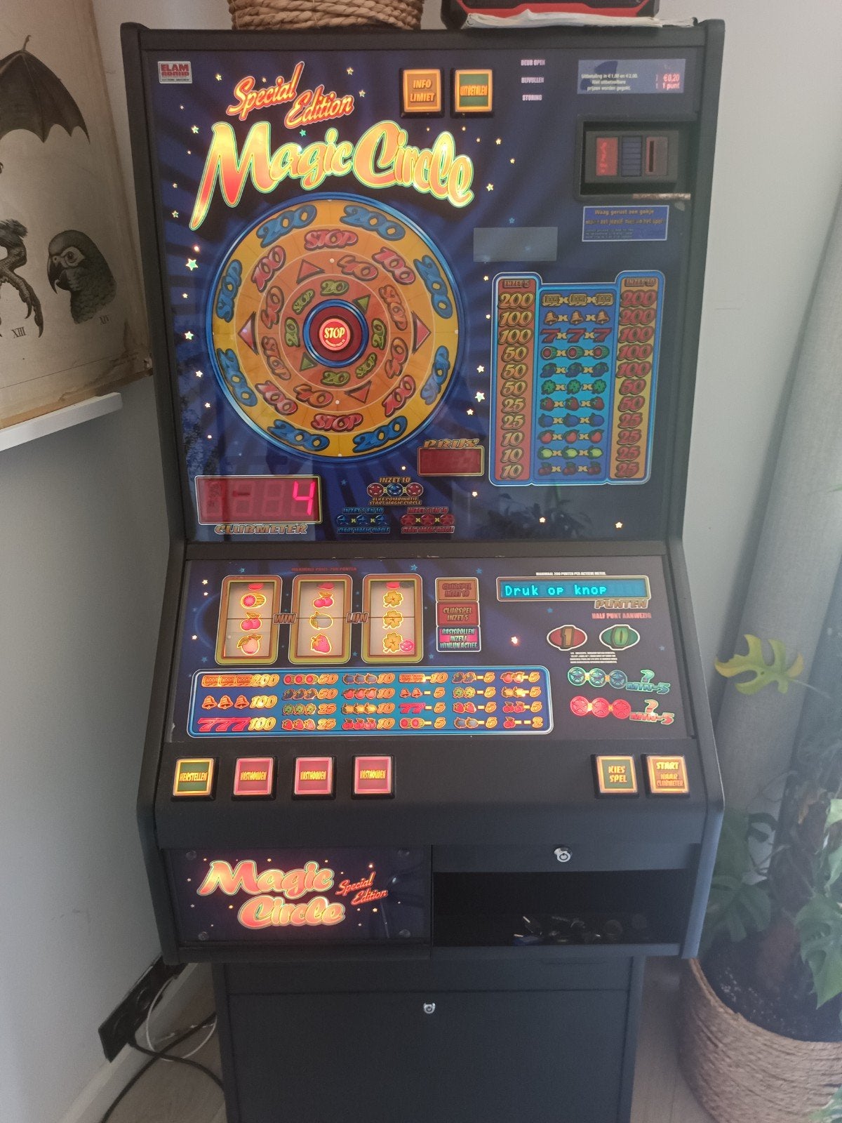 magic circle special edition, Euro, Ophalen, Gebruikt, Met sleutels