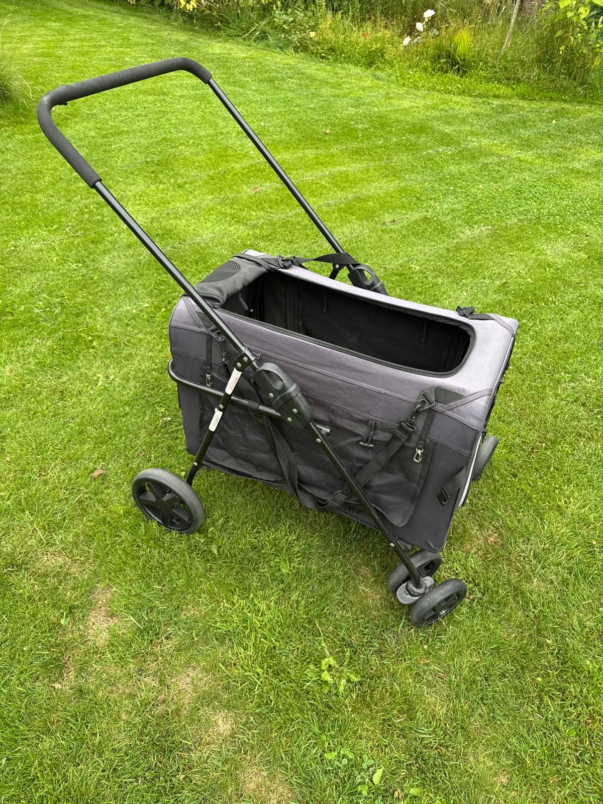 Honden wandelwagen, Dieren en Toebehoren, Ophalen, Gebruikt