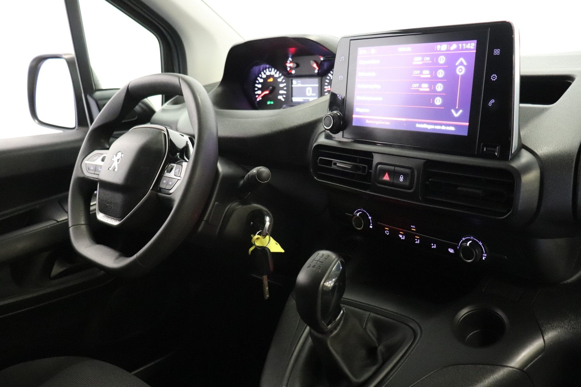 Peugeot Partner 1.5 BlueHDI L2 EURO 6 - Airco - Navi - Cruis, Voorwielaandrijving, Gebruikt, 4 cilinders, Wit